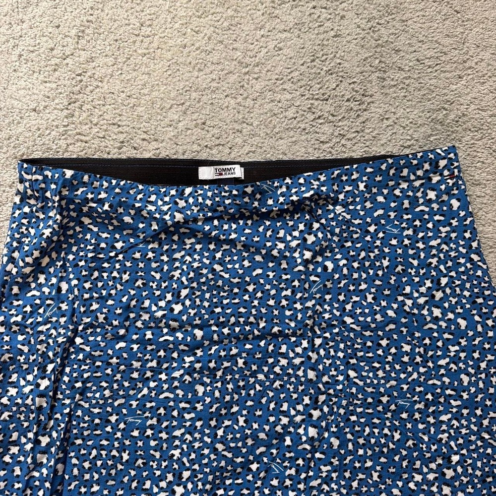 Tommy Jeans Blue Leopard Print Midi Skirt, Size 12